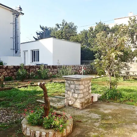Holiday home Cvita Starigrad Paklenica